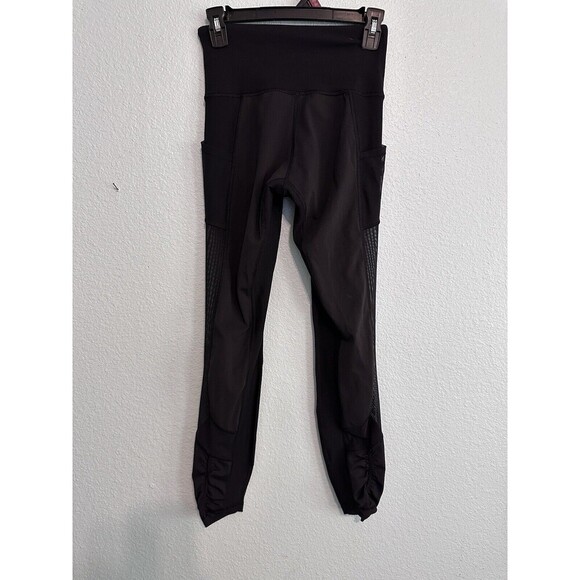 Lululemon Leggings Black Mesh‎ Pocket Pant 26” - Picture 4 of 7